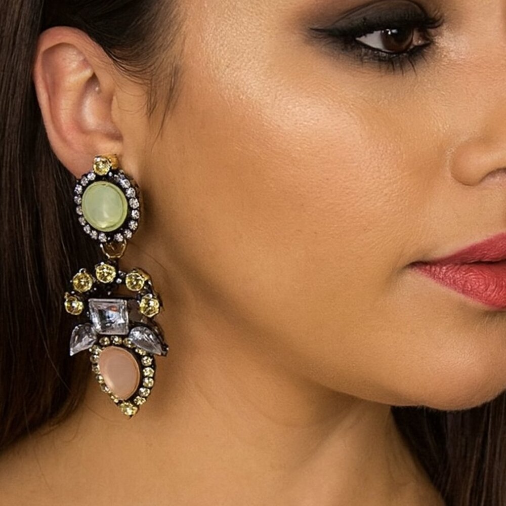 7 Charming Sisters "Perfectionist Earrings" Gold Tone and Crystal‎ NWT